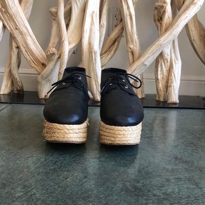 Robert Clergerie shoes lightly worn amazing condition